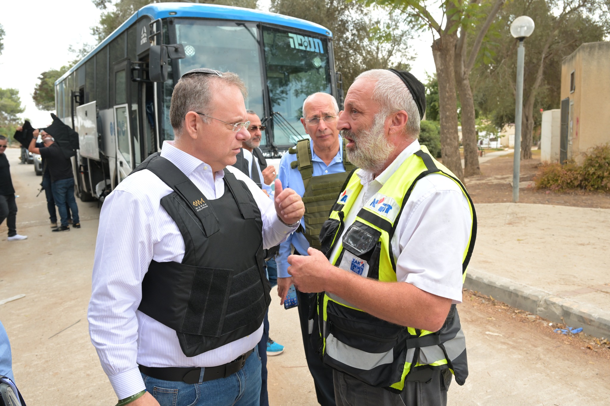 Board Members Tour the South